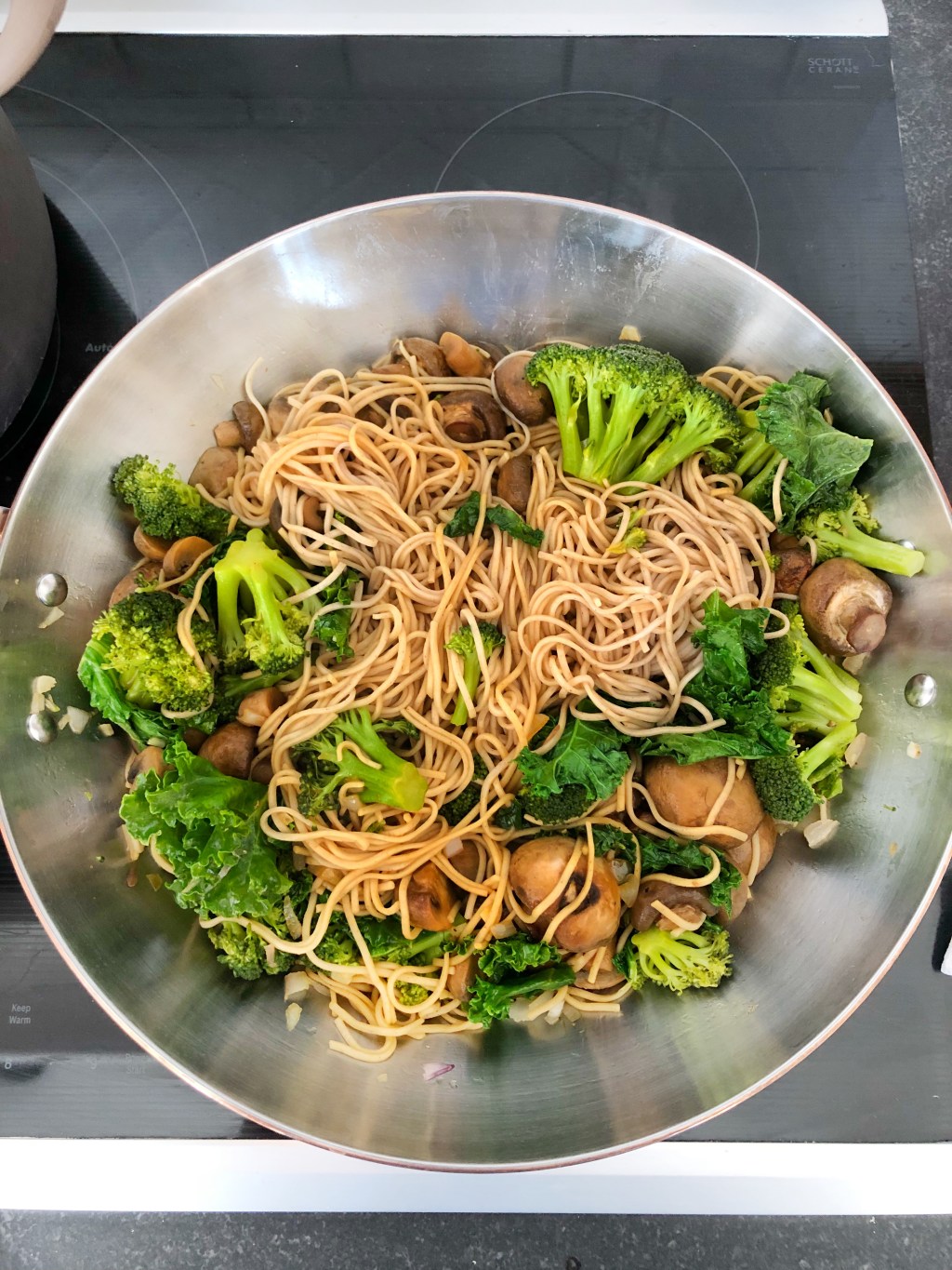 Roasted Teriyaki Mushrooms & Broccoli Soba&nbsp;Noodles