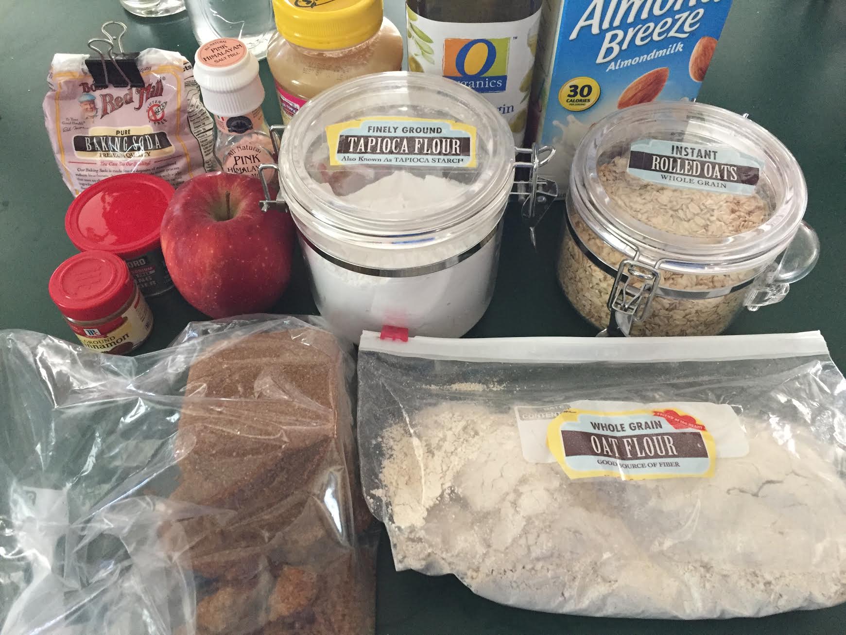 apple-oatmeal-muffins-ingredients